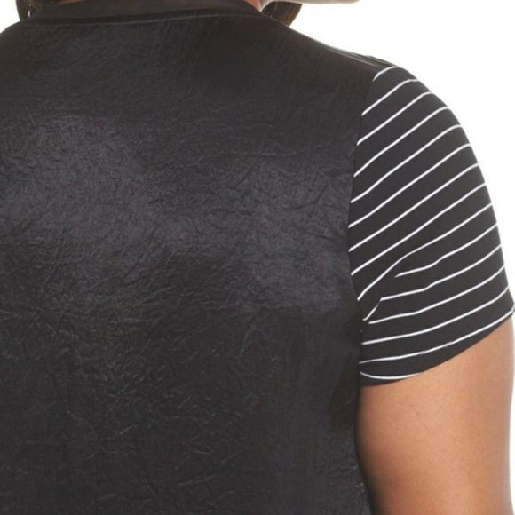 NWT Sejour Mixed Media V-Neck Top - Picture 2 of 3